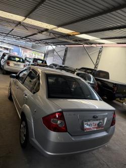 FORD Fiesta Sedan 1.6 4P FLEX