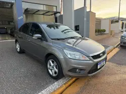 FORD Focus Sedan 2.0 16V 4P