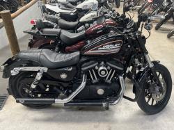 HARLEY DAVIDSON Sportster XL 883 R