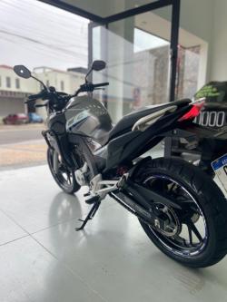 HONDA CB 250 F Twister 