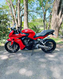 HONDA CBR 650 F 