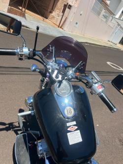 HONDA Shadow VT 750