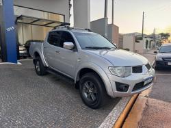 MITSUBISHI L 200 Triton 