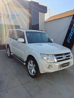 MITSUBISHI Pajero Full 3.2 16V 4P HPE 4X4 TURBO DIESEL INTERCOOLER AUTOMTICO