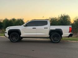 MITSUBISHI Triton 2.4 KATANA BITURBO DIESEL CABINE DUPLA 4X4 AUTOM�TICO