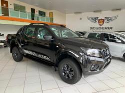 NISSAN Frontier 2.3 ATTACK CABINE DUPLA 4X4 BI-TURBO DIESEL AUTOM�TICO