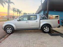 NISSAN Frontier 2.5 S 4X4 TURBO DIESEL CABINE DUPLA