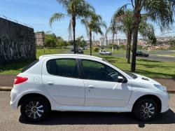 PEUGEOT 207 Hatch 1.4 XR FLEX PEUGEOT 207 Hatch 1.4 XR FLEX