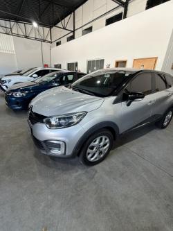 RENAULT Captur 1.6 16V 4P FLEX SCE INTENSE X-TRONIC CVT