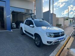 RENAULT Oroch 1.6 16V 4P FLEX SCE DYNAMIQUE