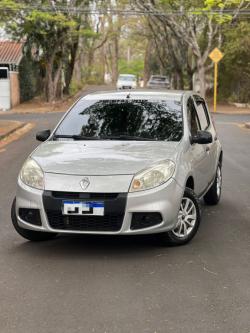 RENAULT Sandero 1.0 16V 4P FLEX EXPRESSION RENAULT Sandero 1.0 16V 4P FLEX EXPRESSION