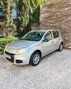 RENAULT Sandero 1.0 16V 4P FLEX AUTHENTIQUE