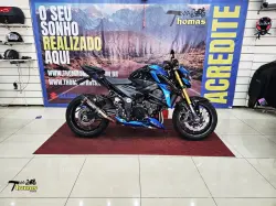 SUZUKI GSX-S 750 