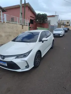 TOYOTA Corolla 2.0 16V 4P FLEX GLI DIRECT SHIFT AUTOM�TICO CVT