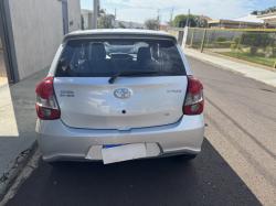 TOYOTA Etios Hatch 1.3 16V 4P FLEX X AUTOM�TICO