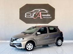 TOYOTA Etios Hatch 1.3 16V 4P FLEX X AUTOM�TICO