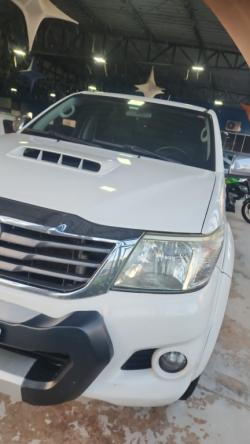 TOYOTA Hilux Caminhonete 3.0 4P 4X4 SRV TURBO DIESEL CABINE DUPLA AUTOMTICO