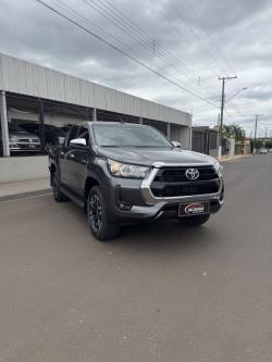 TOYOTA Hilux Caminhonete 3.0 16V 4P 4X4 SRV TURBO DIESEL
