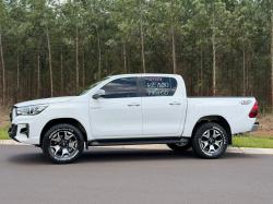 TOYOTA Hilux Caminhonete 2.8 16V SRX 50 ANOS 4X4 TURBO DIESEL CABINE DUPLA AUTOM�TICO