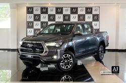 TOYOTA Hilux Caminhonete 2.8 16V SRX 4X4 TURBO DIESEL CABINE DUPLA AUTOM�TICO