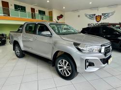 TOYOTA Hilux Caminhonete 2.7 16V 4P SRV FLEX CABINE DUPLA AUTOM�TICO
