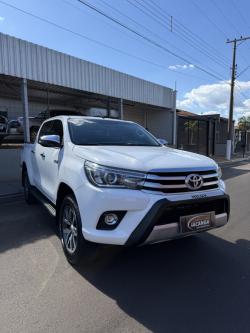TOYOTA Hilux Caminhonete 2.8 16V 4P SRX DIESEL CABINE DUPLA