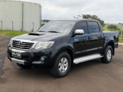 TOYOTA Hilux Caminhonete 3.0 4P 4X4 SRV TURBO DIESEL CABINE DUPLA