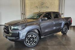 TOYOTA Hilux Caminhonete 2.8 16V 4P SRX DIESEL CABINE DUPLA
