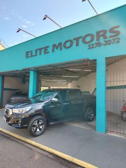TOYOTA Hilux Caminhonete 2.8 16V SRX 4X4 DIESEL CABINE DUPLA AUTOM�TICO