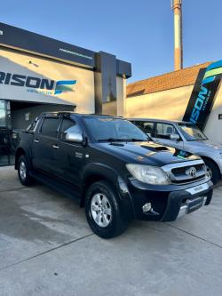 TOYOTA Hilux Caminhonete 3.0 4P 4X4 SRV TURBO DIESEL CABINE DUPLA AUTOM�TICO