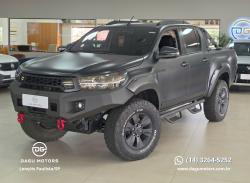 TOYOTA Hilux Caminhonete 2.7 16V 4P SR FLEX CABINE DUPLA AUTOM�TICO