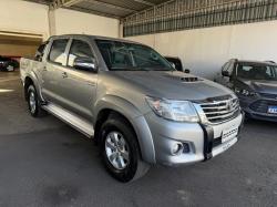 TOYOTA Hilux Caminhonete 3.0 16V 4P 4X4 SRV TURBO DIESEL CABINE DUPLA AUTOM�TICO