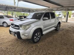 TOYOTA Hilux Caminhonete 2.8 16V SRV 4X4 DIESEL CABINE DUPLA AUTOM�TICO