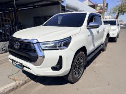 TOYOTA Hilux Caminhonete 2.8 16V SRX 4X4 DIESEL CABINE DUPLA AUTOMÁTICO
