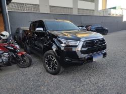 TOYOTA Hilux Caminhonete 2.8 16V SRX 4X4 TURBO DIESEL CABINE DUPLA AUTOMÁTICO