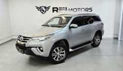 TOYOTA Hilux SW4 2.8 16V 4P SRX 4X4 7 LUGARES TURBO DIESEL AUTOMTICO