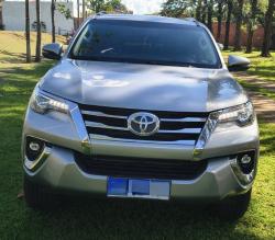 TOYOTA Hilux SW4 2.8 4P SRX 4X4 TURBO DIESEL AUTOM�TICO