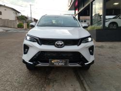 TOYOTA Hilux SW4 2.8 16V 4P SRX PLATINUM 4X4 7 LUGARES TURBO DIESEL AUTOM�TICO