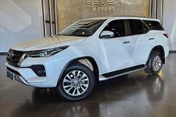 TOYOTA Hilux SW4 2.8 16V 4P SRX 4X4 7 LUGARES TURBO DIESEL AUTOM�TICO