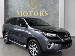 TOYOTA Hilux SW4 2.8 16V 4P SRX 4X4 7 LUGARES TURBO DIESEL AUTOMÁTICO