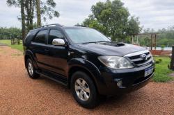 TOYOTA Hilux SW4 3.0 16V 4P SRV 4X4 TURBO DIESEL AUTOM�TICO