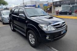TOYOTA Hilux SW4 3.0 16V 4P SRV 4X4 TURBO DIESEL AUTOM�TICO