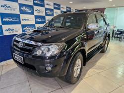 TOYOTA Hilux SW4 3.0 16V 4P SRV 4X4 TURBO DIESEL AUTOM�TICO