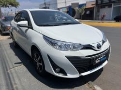 TOYOTA Yaris Sedan 1.5 16V 4P FLEX XL LIVE MULTIDRIVE AUTOMTICO CVT