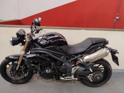TRIUMPH Speed Triple 1050 R