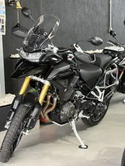 TRIUMPH Tiger 1200 RALLY BLACK EDITION
