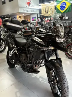TRIUMPH Tiger 900 GT 