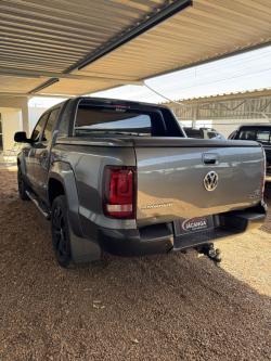 VOLKSWAGEN Amarok 3.0 V6 CABINE DUPLA HIGHLINE EXTREME 4X4 TURBO INTERCOOLER AUTOMÁTICO VOLKSWAGEN Amarok 3.0 V6 CABINE DUPLA HIGHLINE EXTREME 4X4 TURBO INTERCOOLER AUTOMÁTICO