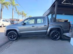VOLKSWAGEN Amarok 3.0 V6 CABINE DUPLA HIGHLINE 4X4 TURBO INTERCOOLER AUTOM�TICO