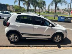 VOLKSWAGEN Crossfox 1.6 4P FLEX VOLKSWAGEN Crossfox 1.6 4P FLEX